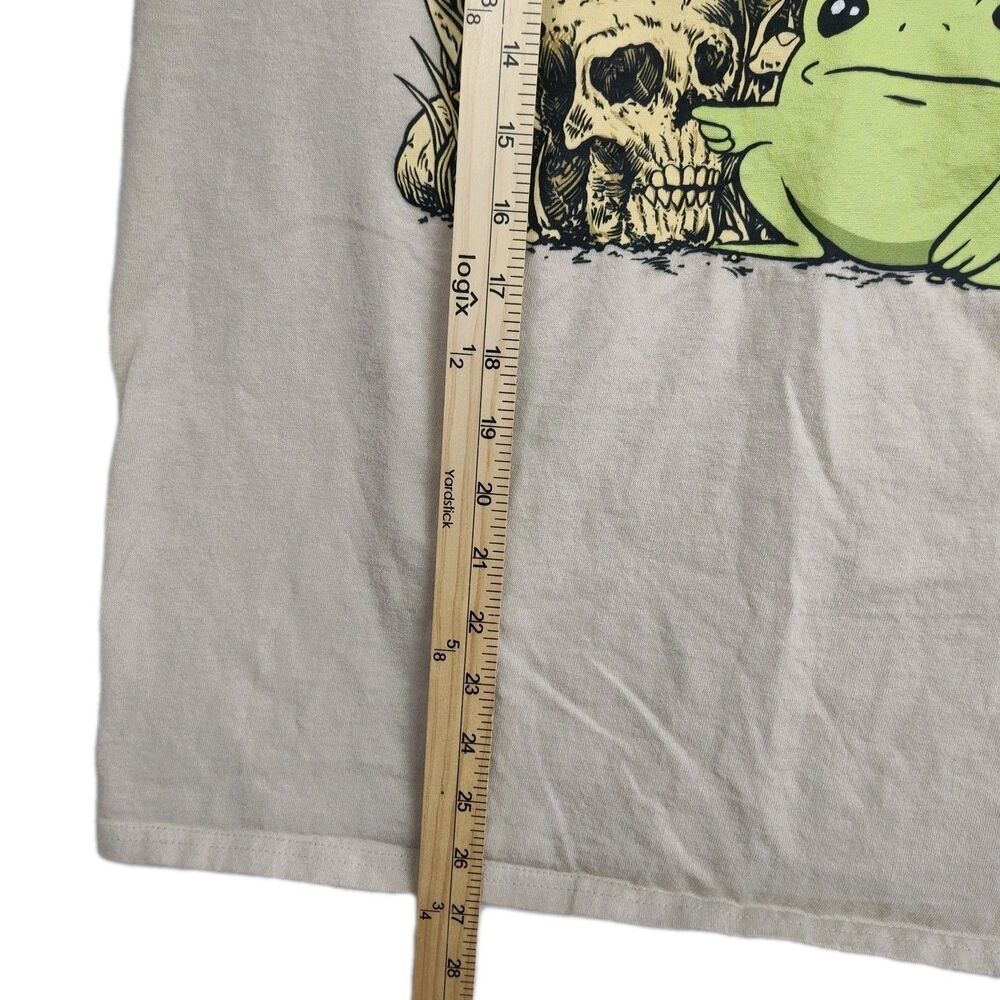 Threadless‎ mushroom, frog, & skull t-shirt, women's L, tan w/ graphic print - Picture 4 of 8